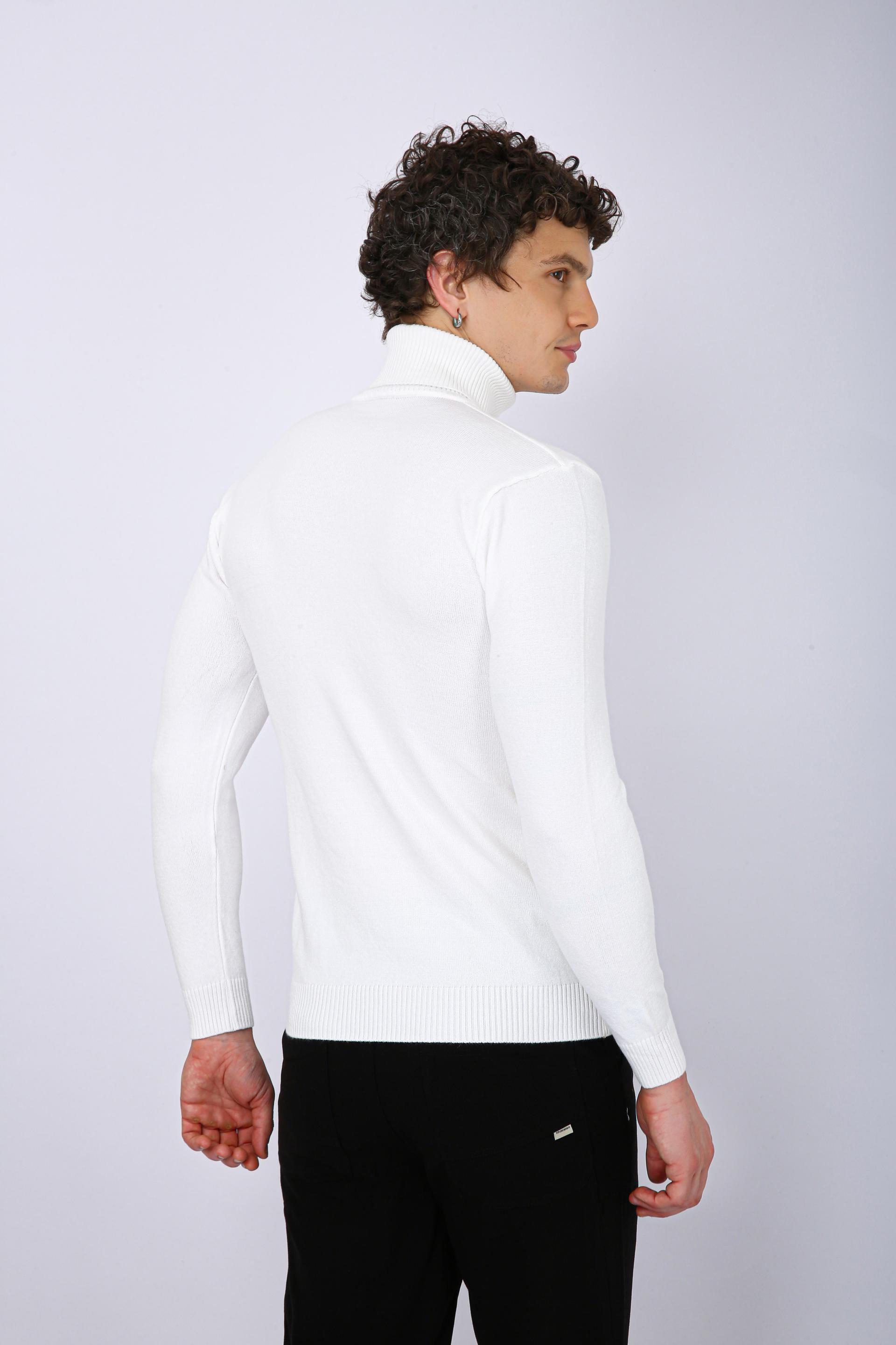 Men's Premium Diamond Knit Turtleneck Sweater - White Long