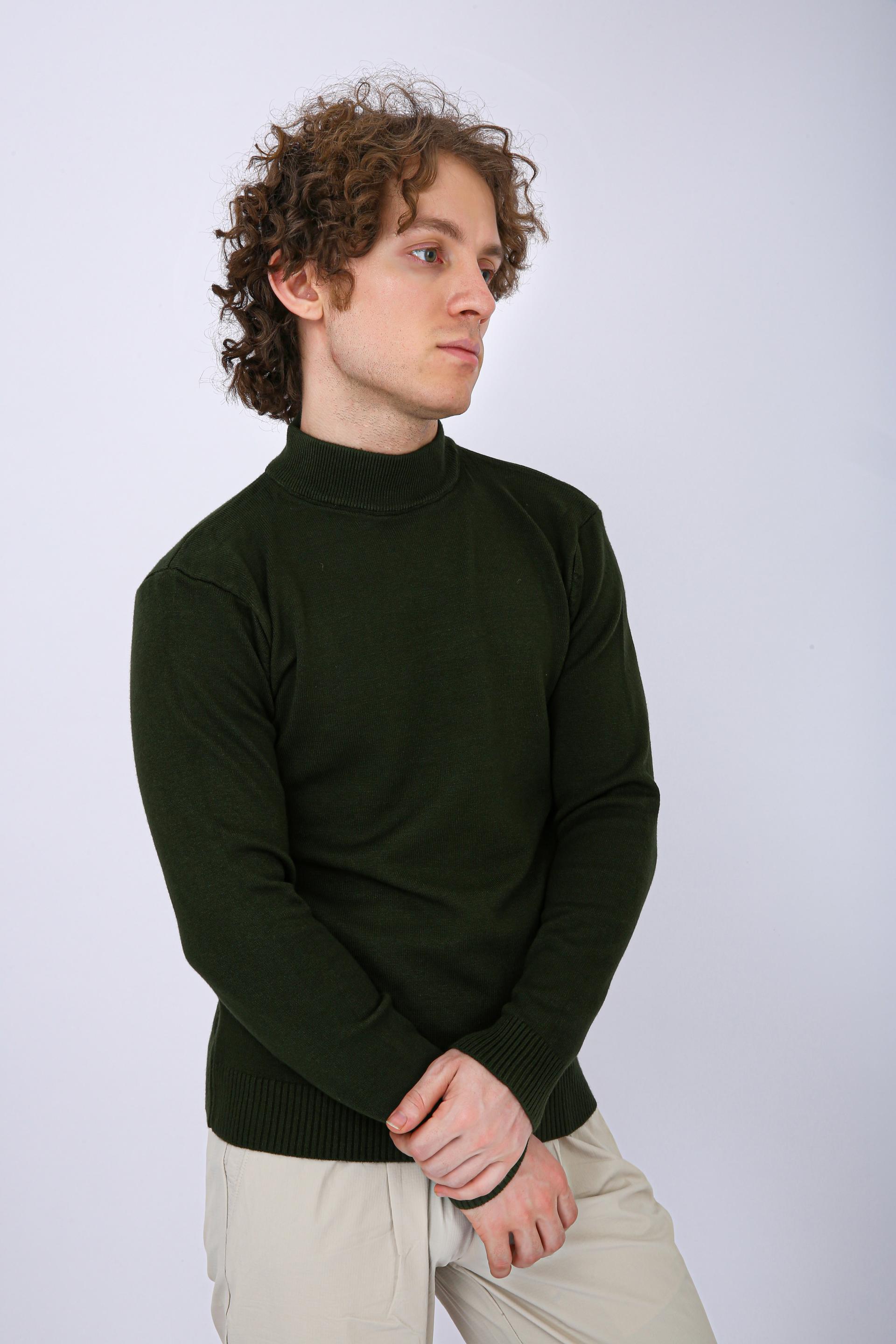 Men's Premium Diamond Knit Turtleneck Sweater - Green Plain Short Neck