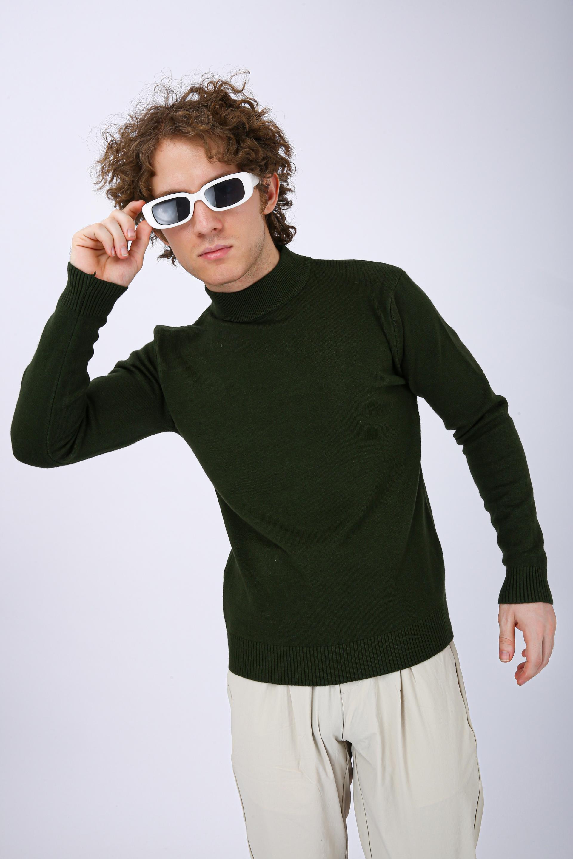 Men's Premium Diamond Knit Turtleneck Sweater - Green Plain Short Neck