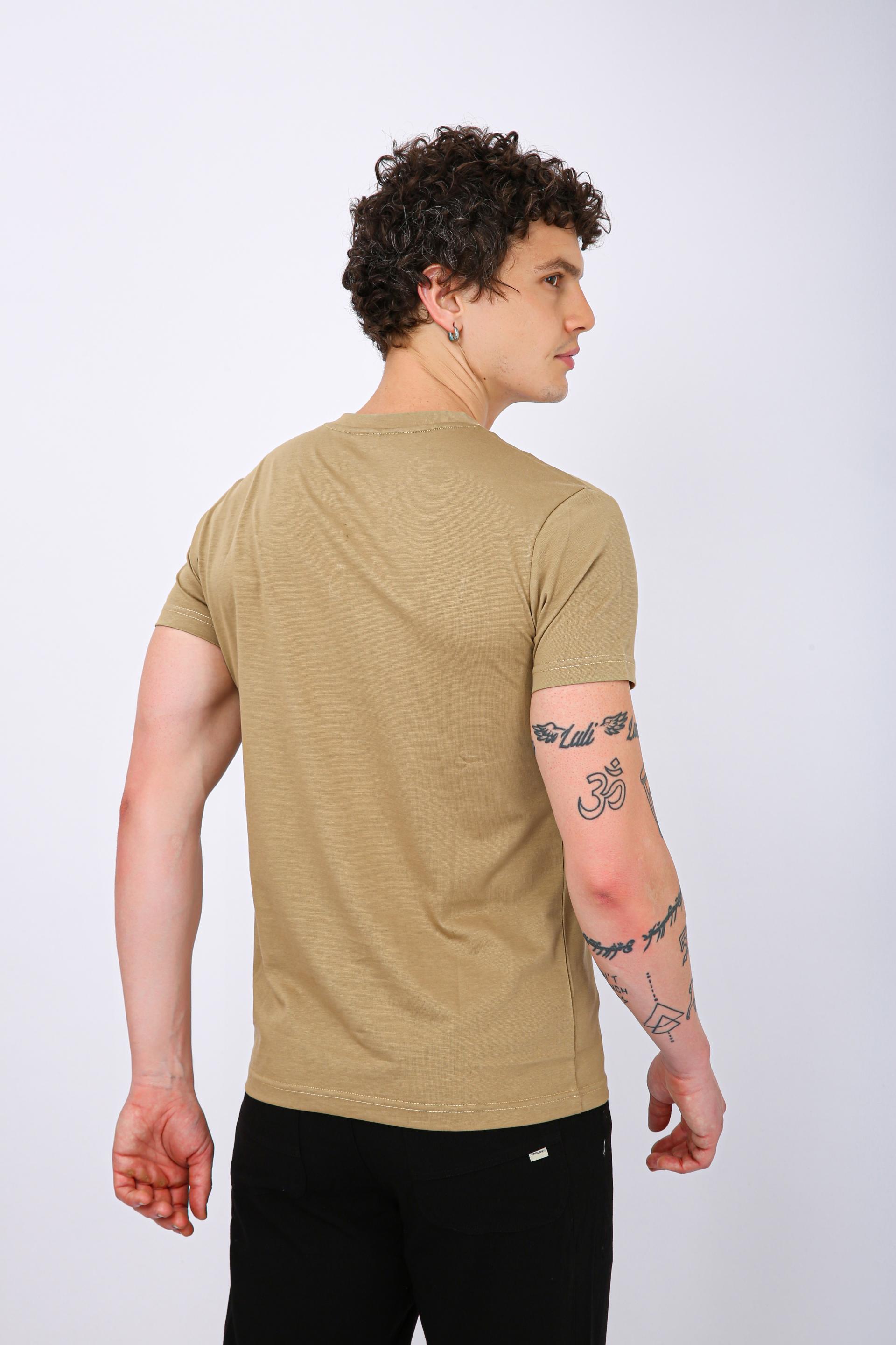 Men's Premium Henley Crew Neck T-Shirt - Chiku