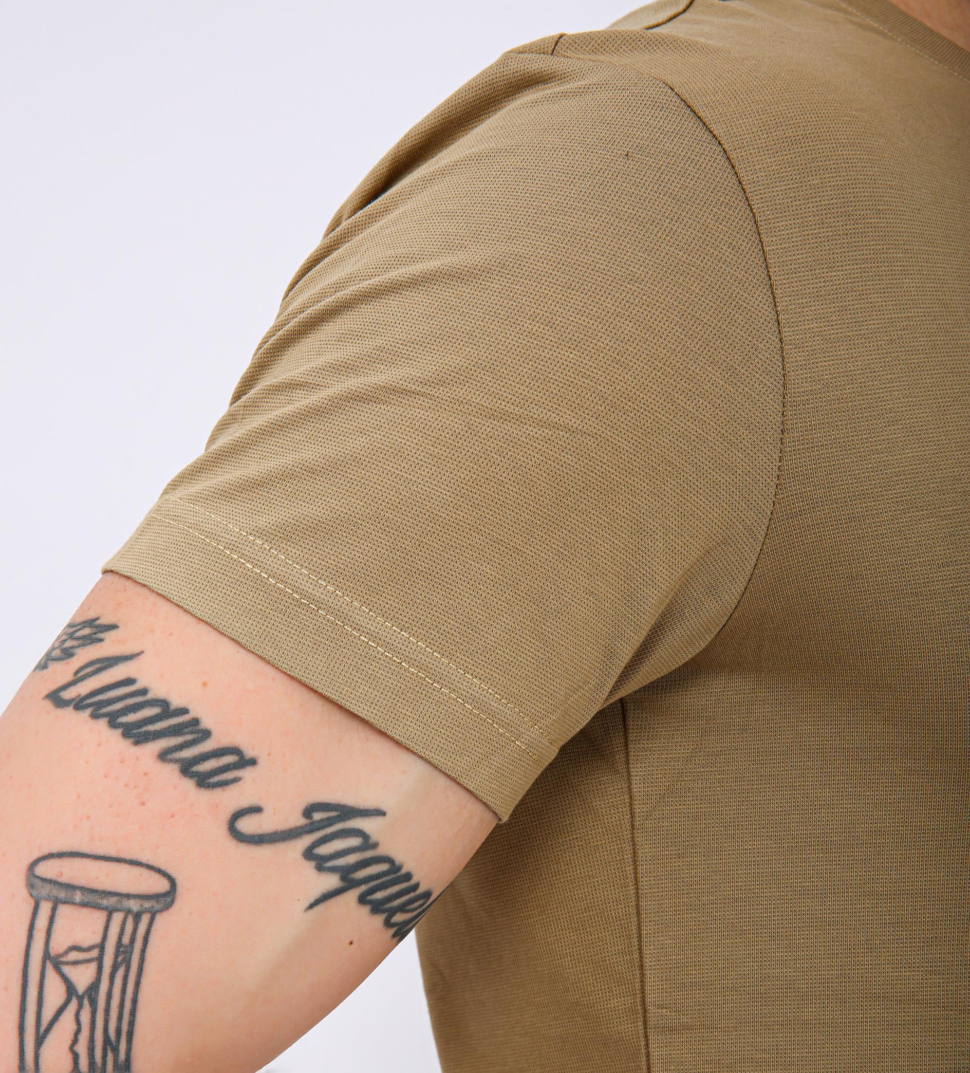 Men's Premium Henley Crew Neck T-Shirt - Chiku