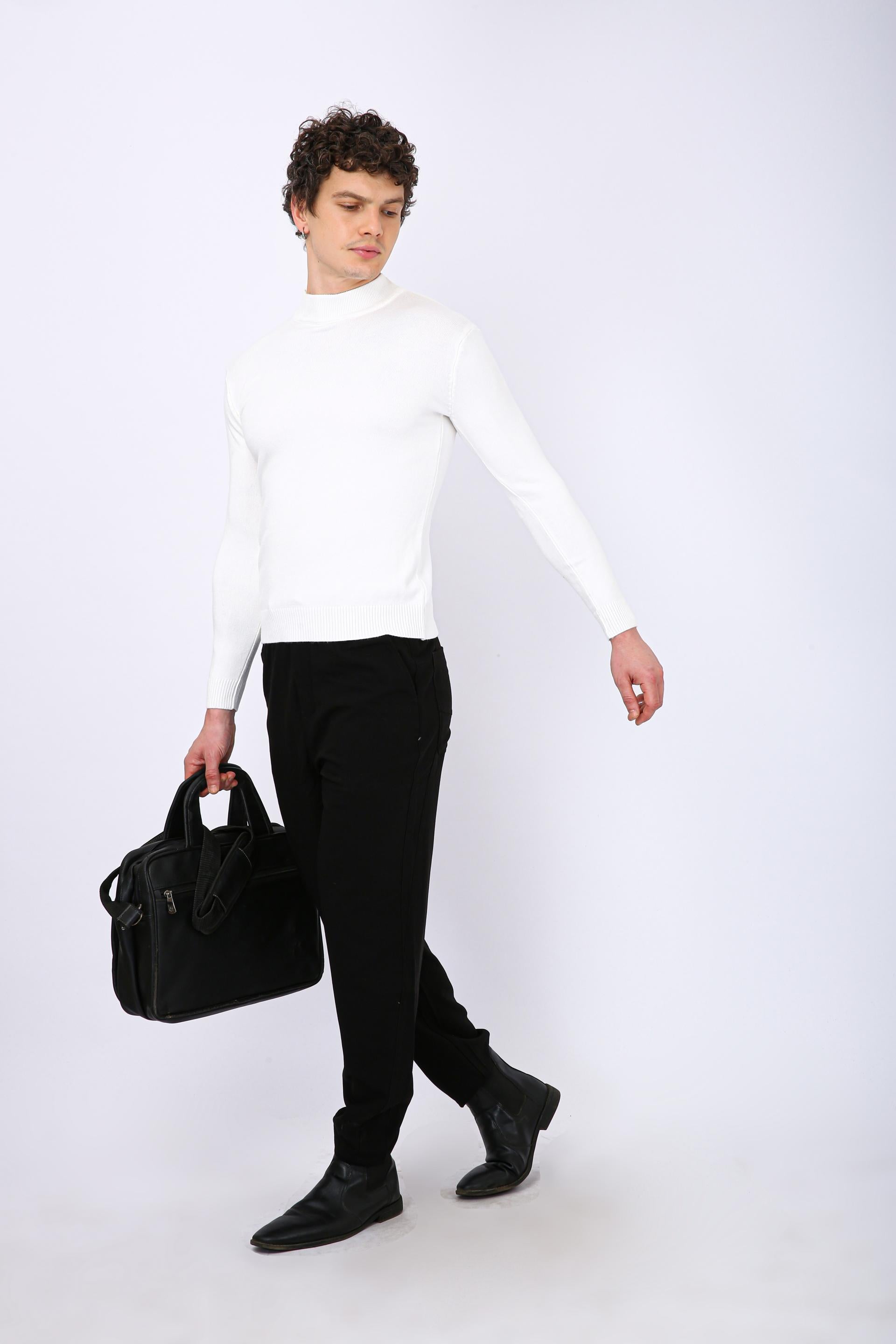 Men's Premium Diamond Knit Turtleneck Sweater - White Plain Short Neck