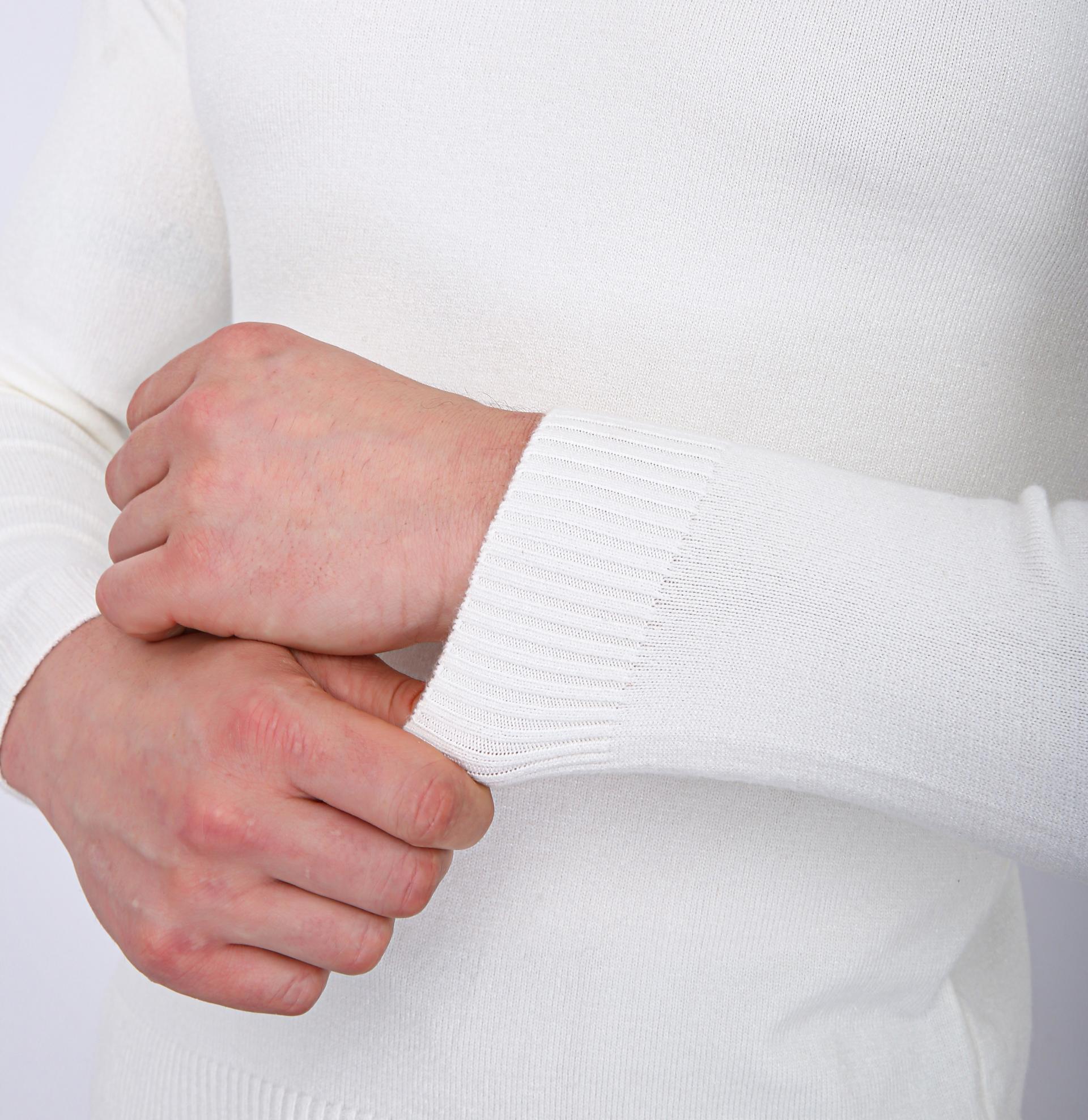 Men's Premium Diamond Knit Turtleneck Sweater - White Plain Short Neck