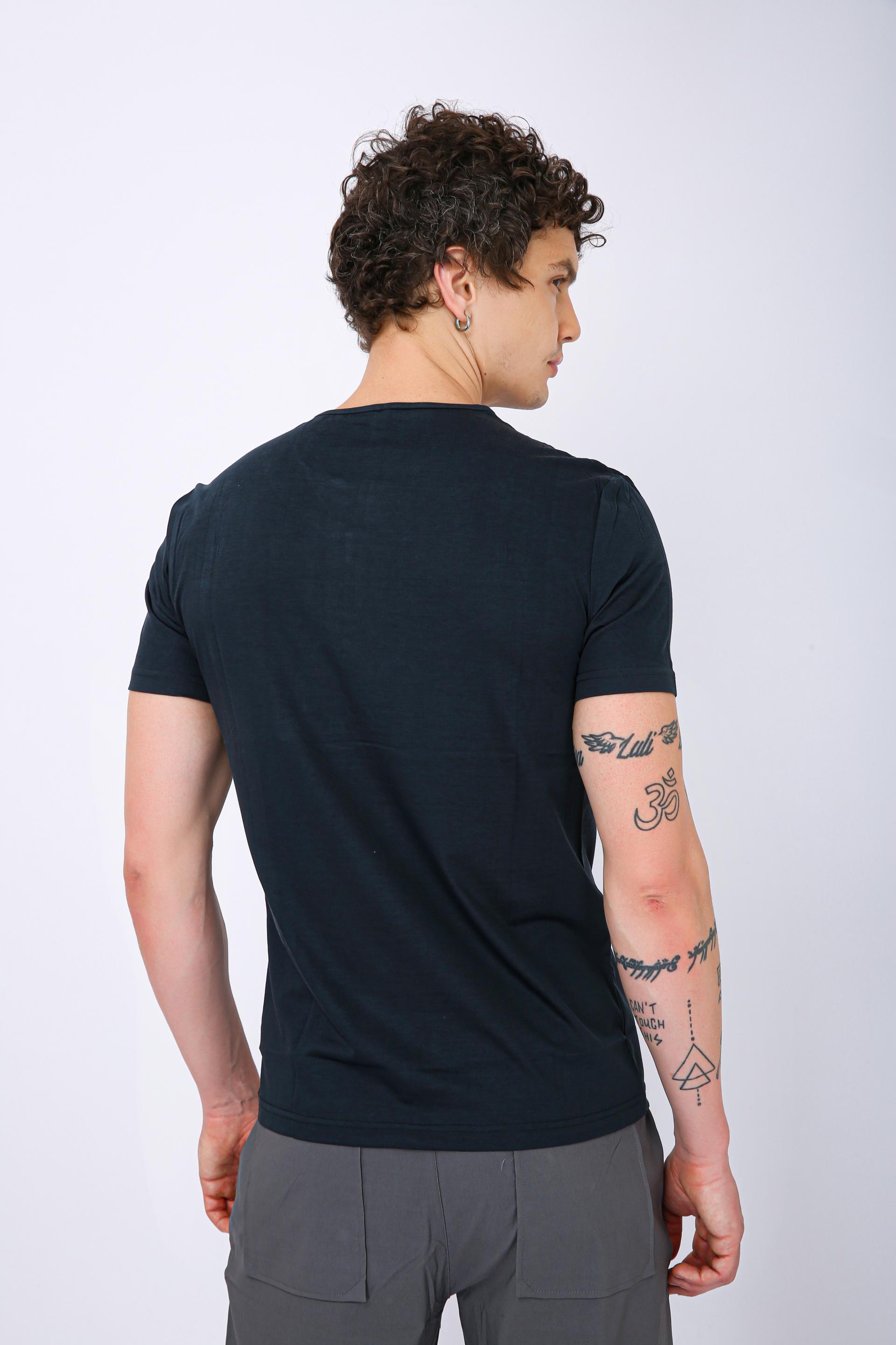 Printed Henley Neck T-Shirt - Morpich Leaf